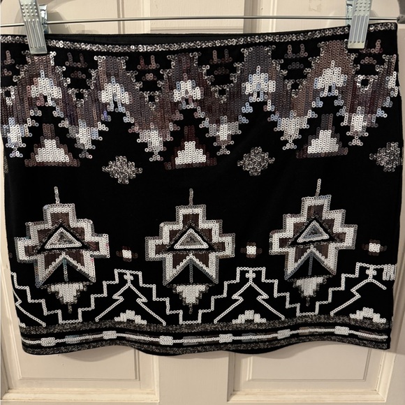 Express Sequin Skirt New with tags - Picture 1 of 5